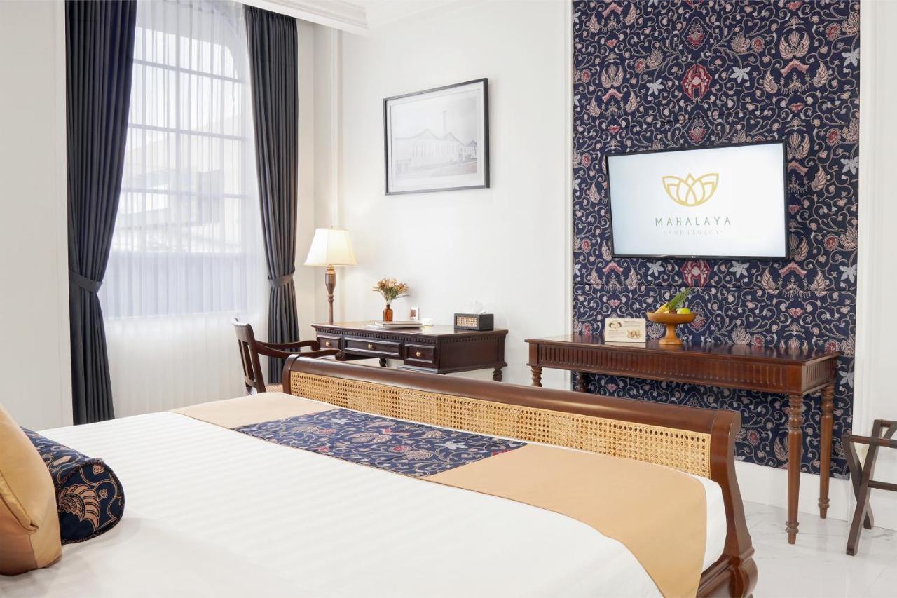 Surakarta  Mahalaya The Legacy Hotel מראה חיצוני תמונה