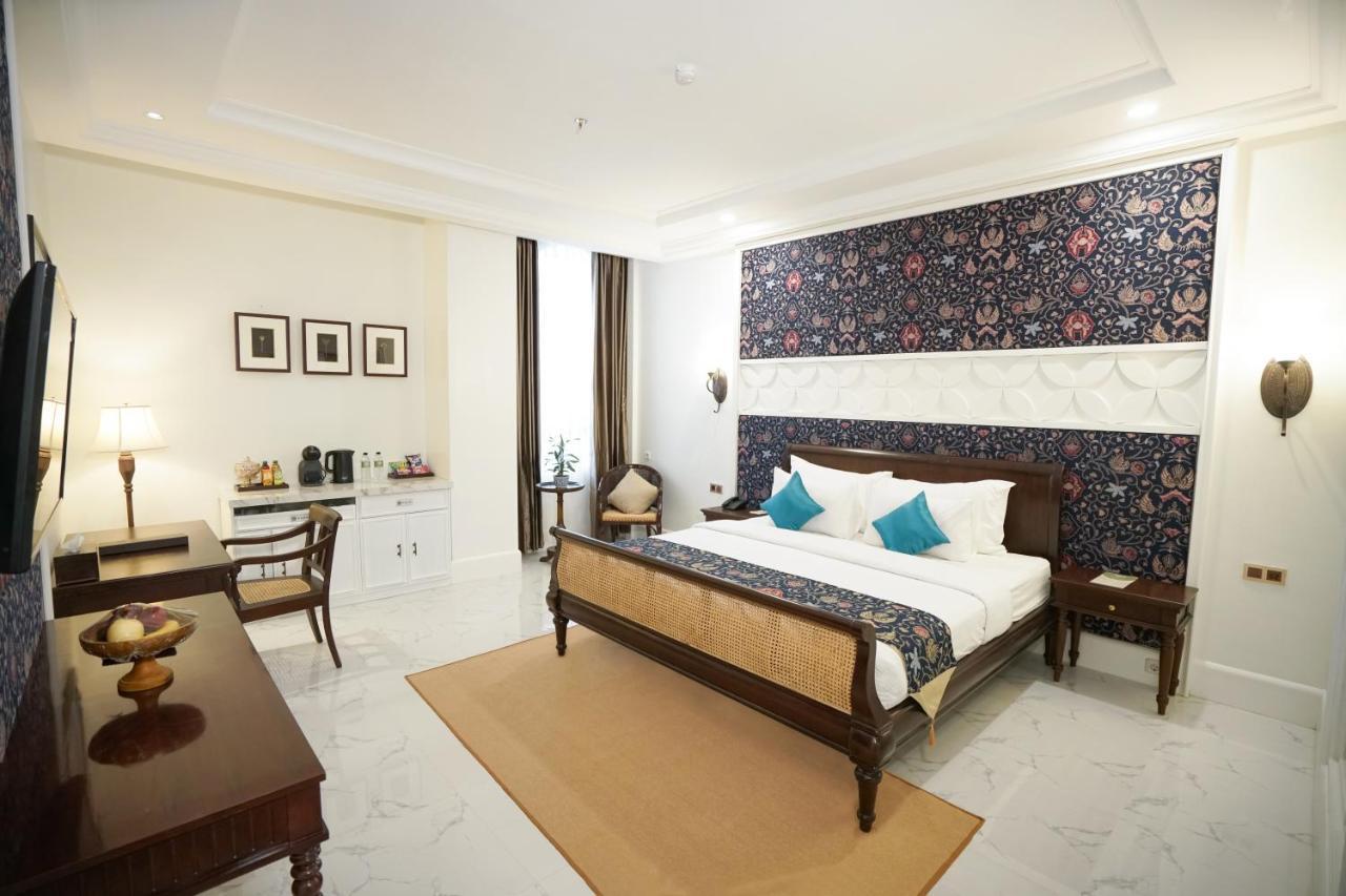 Surakarta  Mahalaya The Legacy Hotel מראה חיצוני תמונה